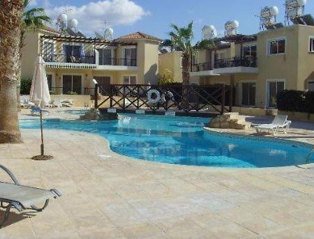 Sirena Sunrise Prestige Apartments Paphos Kültér fotó