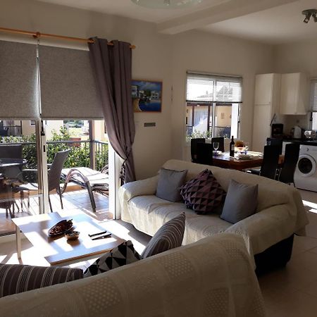 Sirena Sunrise Prestige Apartments Paphos Kültér fotó