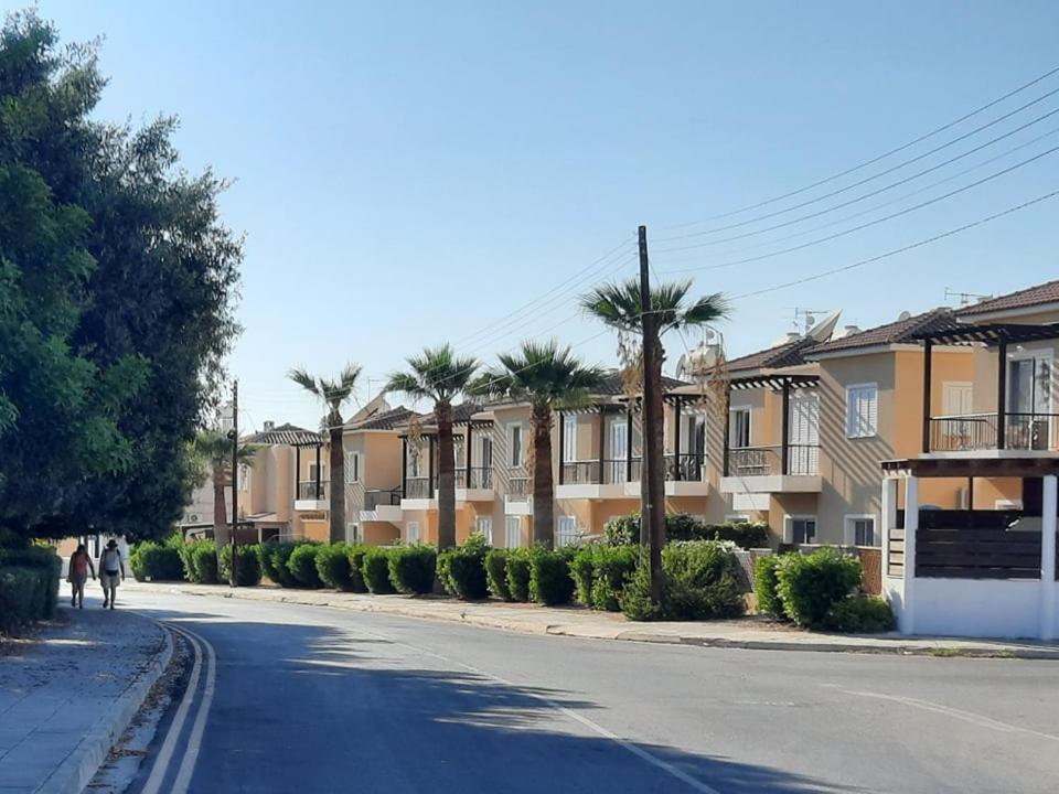 Sirena Sunrise Prestige Apartments Paphos Kültér fotó