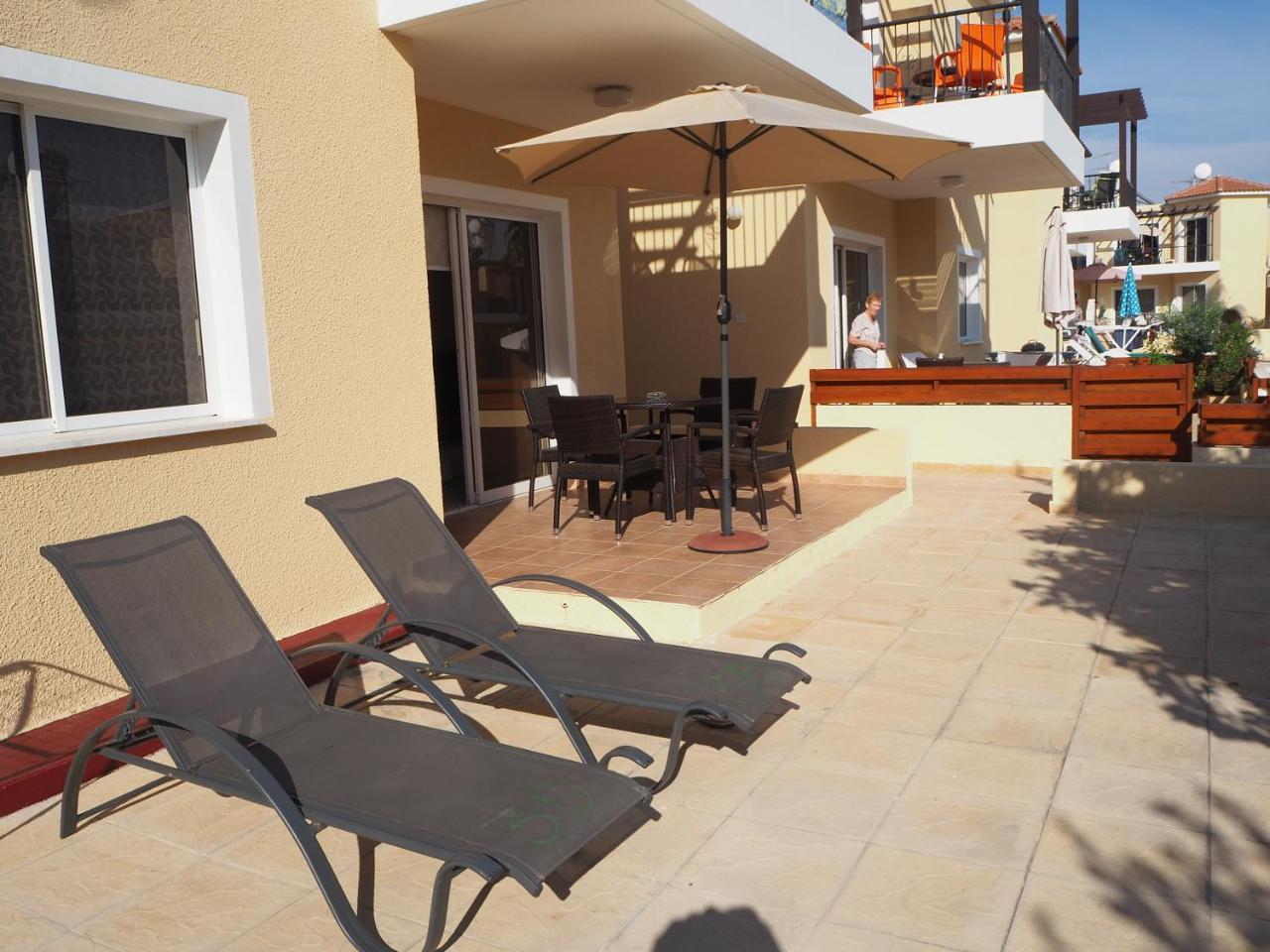 Sirena Sunrise Prestige Apartments Paphos Kültér fotó