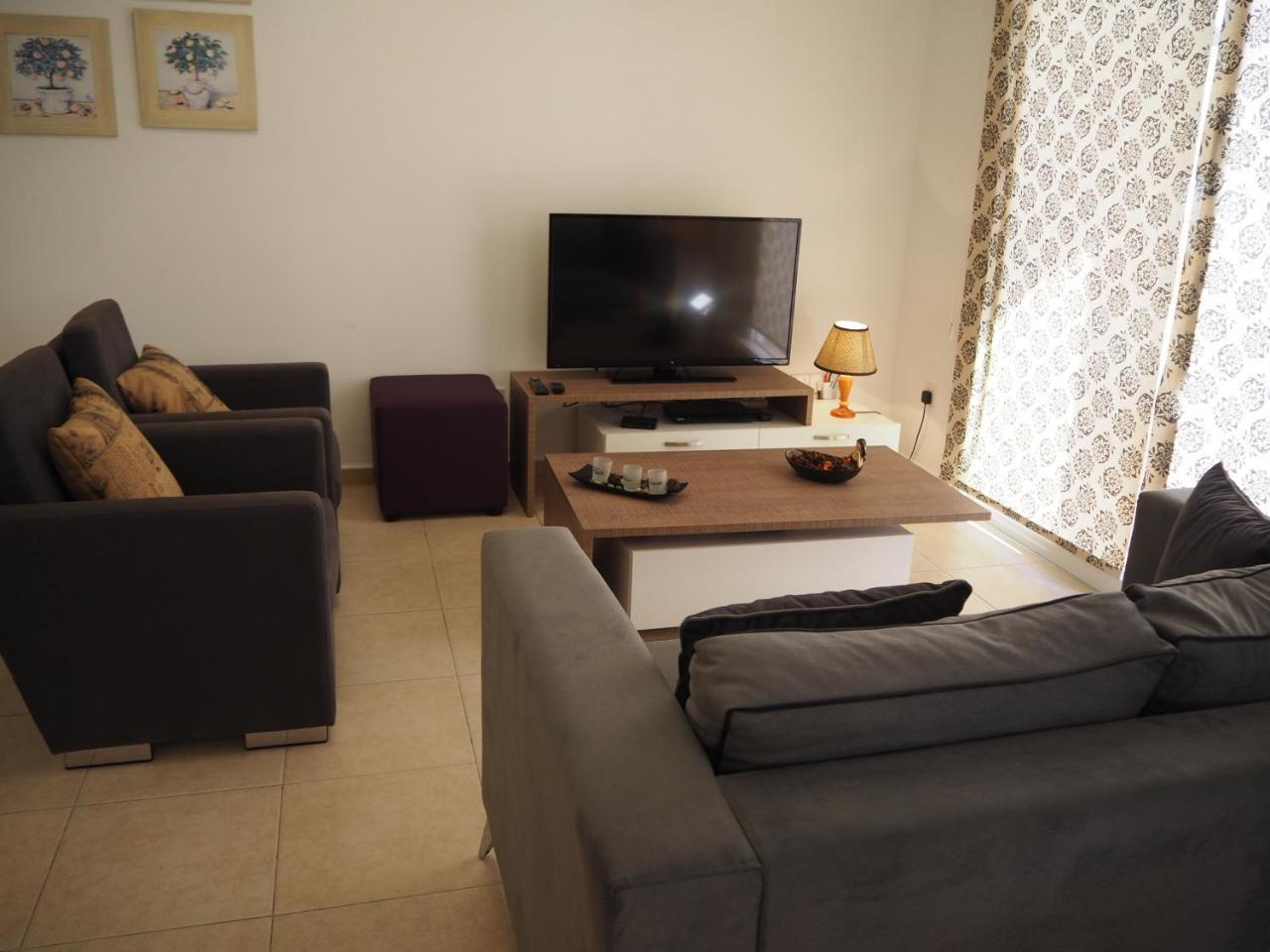 Sirena Sunrise Prestige Apartments Paphos Kültér fotó