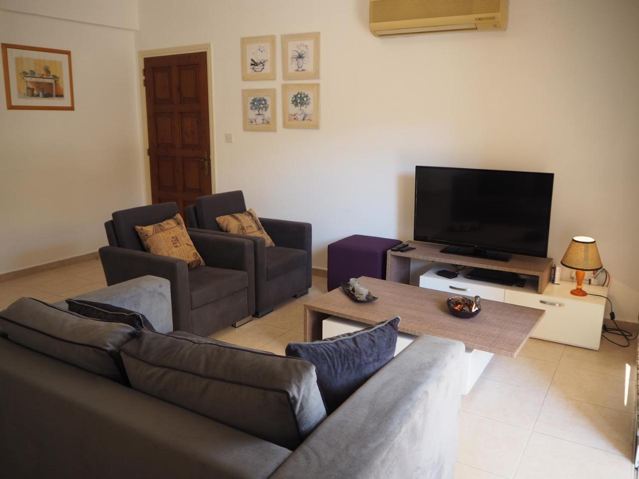 Sirena Sunrise Prestige Apartments Paphos Kültér fotó